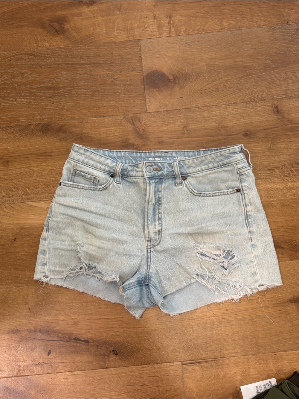 Old Navy Light Wash Distressed Denim Shorts